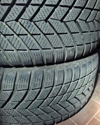 Gomme 225/40/18 invernali infinity