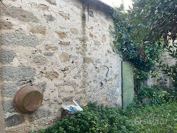 Abitazione da ristrutturare