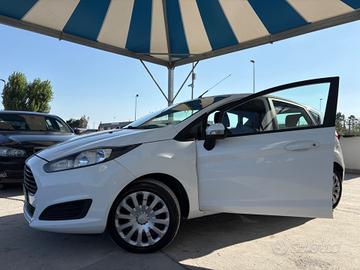 Ford Fiesta 1.5 TDCi 75CV 5 porte Black & White Ed
