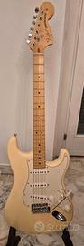 Fender American Stratocater MN Olympic white