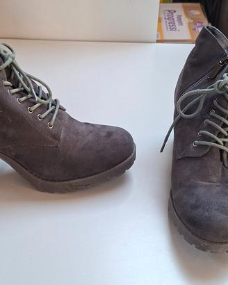 Lotto scarpe usate