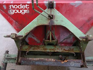 Spandiconcime biventola