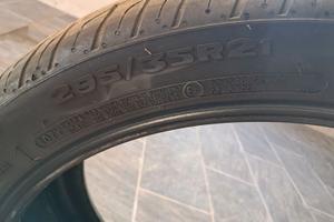 4 gomme estive misure 295/35 r21 al 70 %