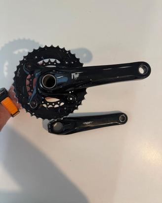 Guarnitura MTB Shimano SLX