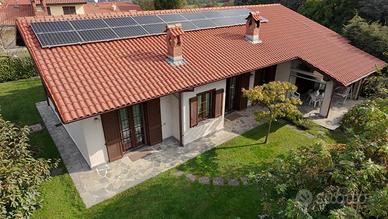 Villa di 175 m² con più di 5 locali e box auto dop