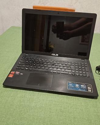 Notebook Asus F552W - usato