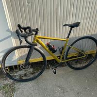 Gravel cannodale top stone 2