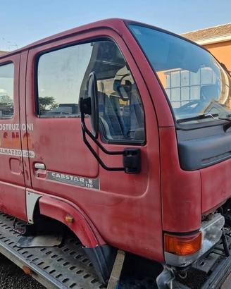 Cabina Nissan Cabstar 7 posti