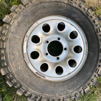 Gomme EXTREME complete di cerchi misura 235/75/15