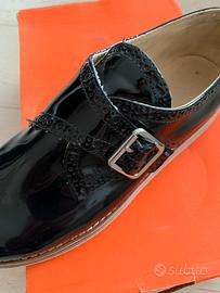 Mocassino blu in pelle lucida