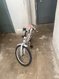 Bicicletta per bammbini / overboard / vespa elet