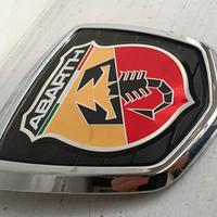 emblema posteriore Abarth tutti gli anni