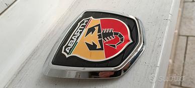 emblema posteriore Abarth tutti gli anni