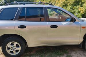 Hyundai Santa Fe immatricolata Autocarro