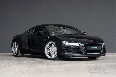 Audi R8 Coupe 4.2 V8 quattro
