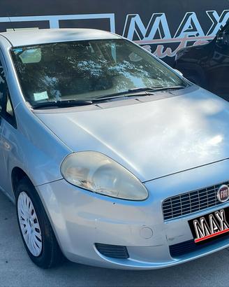 Fiat Grande Punto 1.3 MJT 75 CV 5 porte Dynamic