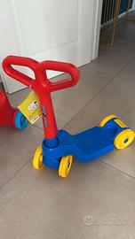 Monopattino Giocattolo Giringiro 4 ruote