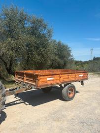 Rimorchio agricolo