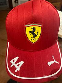 Cappellino ferrari hamilton