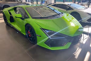 LAMBORGHINI Revuelto 6.5 V12 UFFICIALE ITALIA-SO