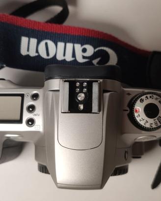 Canon EOS 300 analogica + corredo accessori!