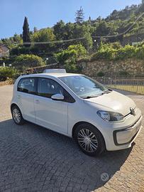 Volkswagen Up 1.0