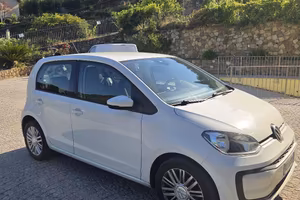 Volkswagen Up 1.0