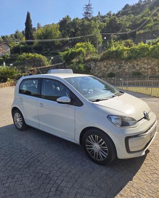 Volkswagen Up 1.0