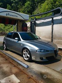 Alfa Romeo 147
