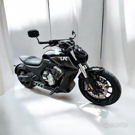 Benda Motorcycles LFC 700 km0 accessoriata