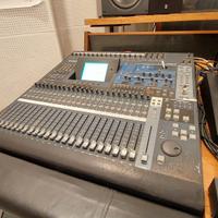 mixer digitale YAMAHA 02R96