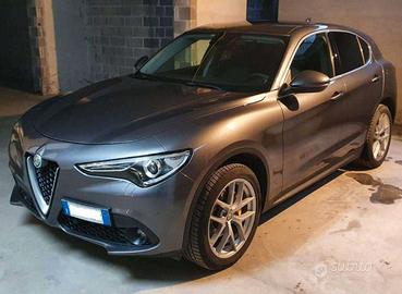 ALFA STELVIO Q4 210 CV PELLE PALETTE CERCHI 20"