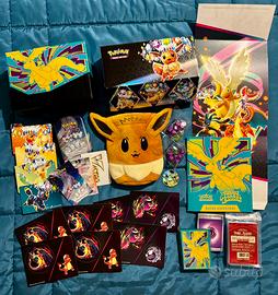 +900 carte pokemon miste e altri gadget