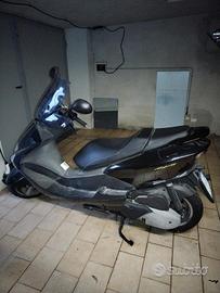 Motorino Yamaha Majesty 125