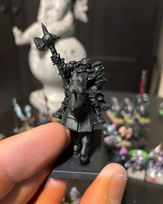 Warhammer Impero prete guerriero primi anni 2000