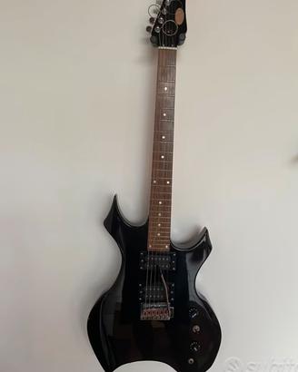 Chitarra elettrica Stagg X-400