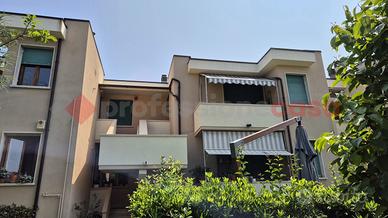 Appartamento Cecina [005C4VRG]