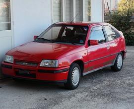 OPEL Kadett GSI