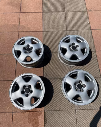 Cerchi in lega 15” golf gti 16v mk3
