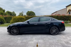 Masetati ghibli gt 2022