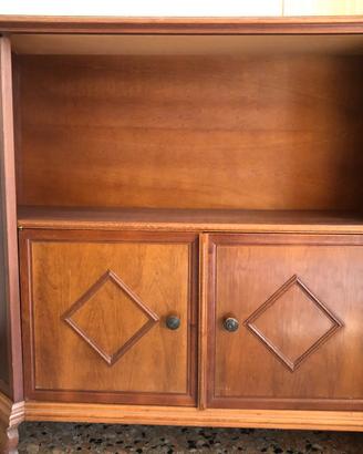 Mobile da ingresso conservato molto bene