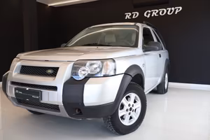 Land Rover Freelander 2.0 td4 3P gancio traino