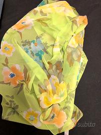 Foulard con fiori