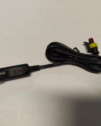 Adattatore per accendisigari