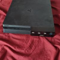 ps4 1Tb di memoria con 4 prese usb