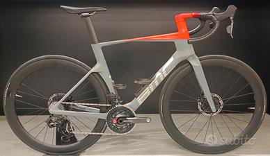 BMC Team Machine R Three SRAM Force AXS 12v tg. 54