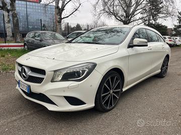 Mercedes-benz CLA 200 d Premium