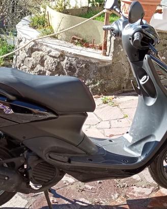 Motorino Yamaha Neo's 50 4T