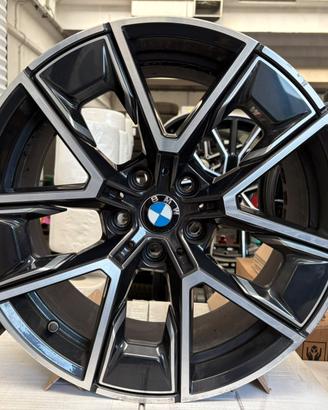 CERCHI ORIGINALI BMW SERIE 4 G22-G23 RAGGIO 18