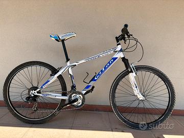 mountain bike ruota 26"